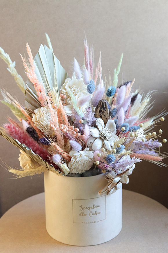 Orfitta Soho, welurowy flowerbox boho z suszem