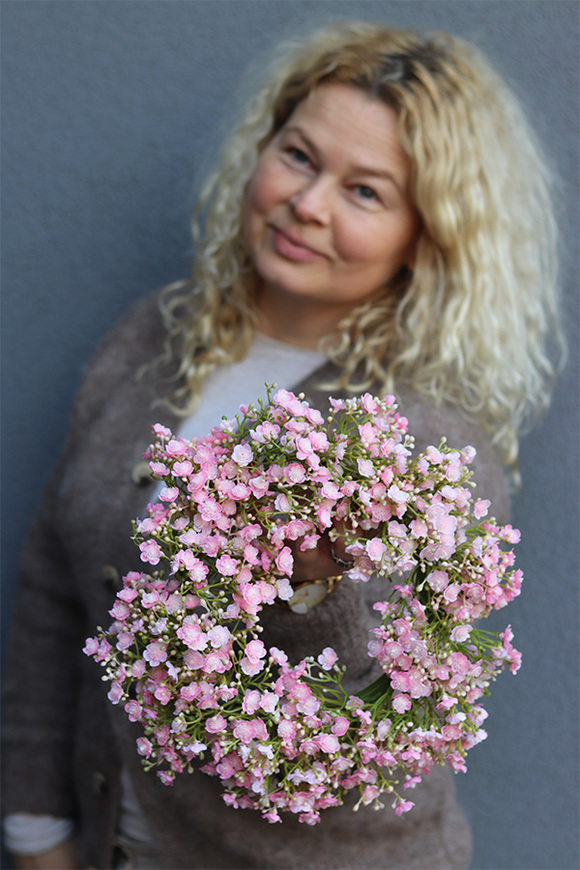 Flowers 4 You, wiosenny wianek z gipsówki