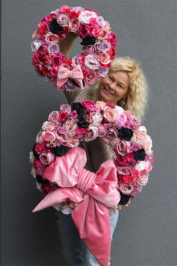 Natalie in Paris 2, wianek na drzwi z kokardą