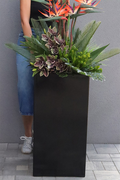 Strelicja Królewska Modern, sztuczna roślina w donicy fiberglass
