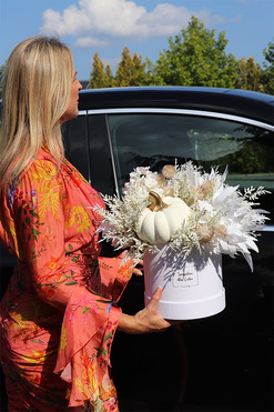 White Pumpkin, welurowy flowerbox jesienny, wym.40x40x30cm