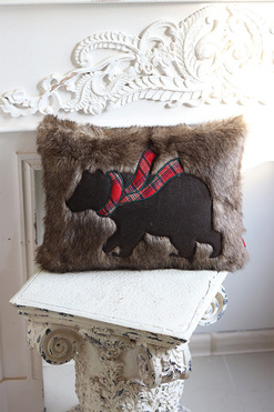 OD RĘKI Christmas Mood, poszewka dekoracyjna świąteczna, Miś, wym.35x45cm