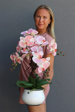 Różowe Lato, gumowy storczyk w donicy glamour, wys.61cm