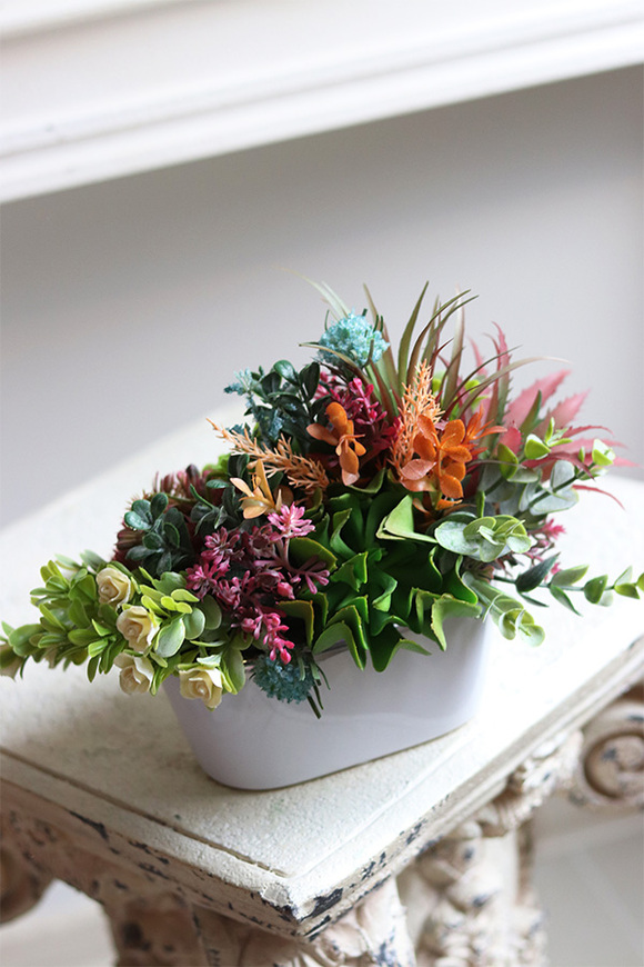 Minisa, sukulenty w biało-srebrnej doniczce, wys.15cm