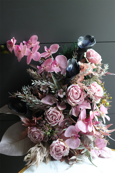 Prometia, komplet dekoracji nagrobnych