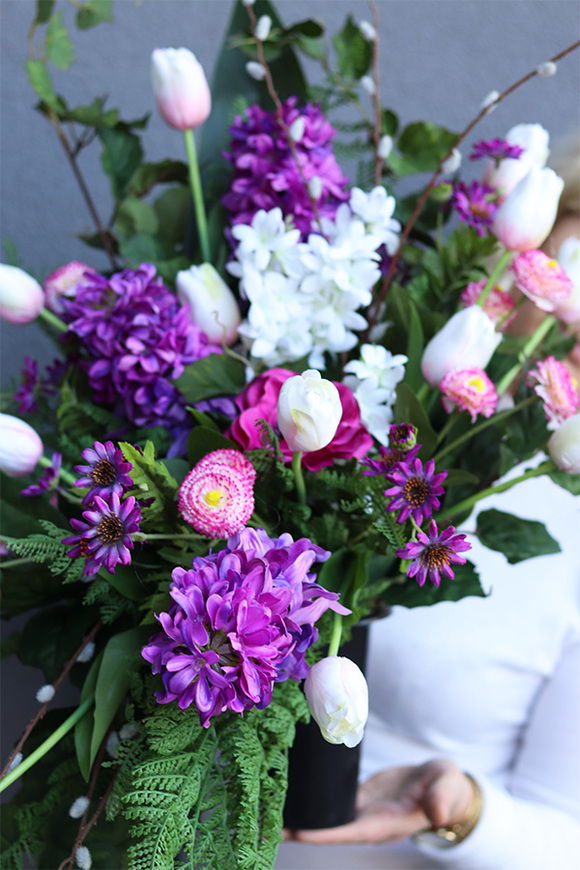 Amira Fiolet, wiosenny bukiet do wazonu