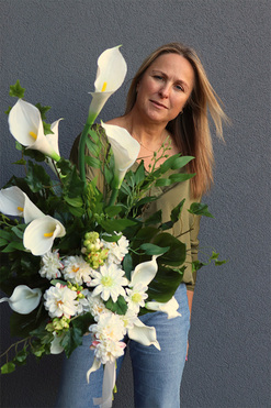 Kallisa Biel, bukiet nagrobny z kallą, dł.68cm