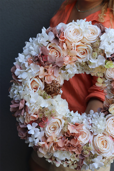 Morello Ruso, romantyczny wianek na drzwi