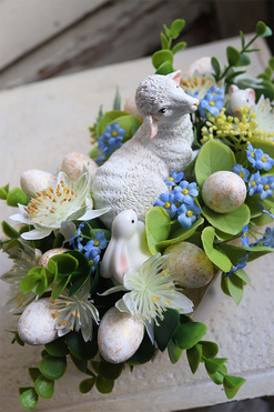 bajkowy stroik wielkanocny, Baranek, wym.17x32cm  