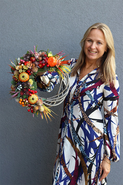 Welcome Fall, jesienny wianek z dyniami, rozp.30cm 