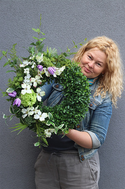 Hilltonia Spring Decor 2, wiosenny wianek na drzwi, rozp.50cm 