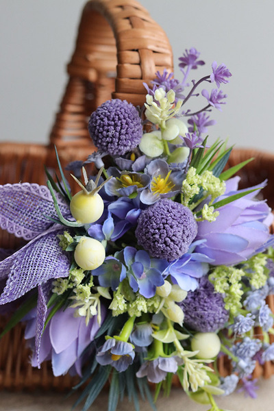 Violetta, dekorowany koszyczek wielkanocny