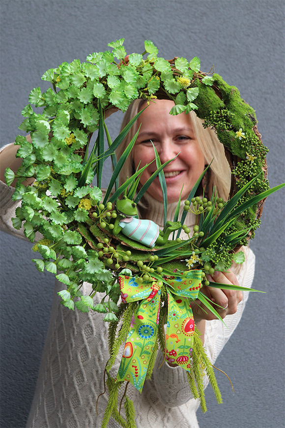 Żabka, boski wianek dekoracyjny z żabą