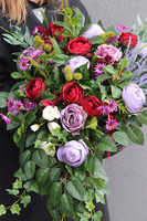 Georgina, kompozycja nagrobna w misie	