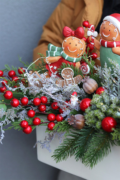 Świąteczne Pierniki, stroik świąteczny LED, wym.35x70x33cm 