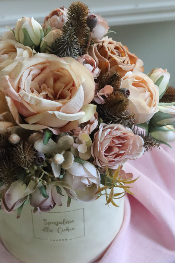 Bennalia, flowerbox welurowy