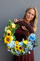 Sunflower Birds, dekoracyjny wianek z ptaszkami i słonecznikami