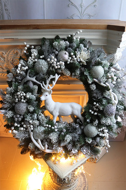 Biały Ren Silver, biało-srebrny świąteczny wianek, śr.70cm 