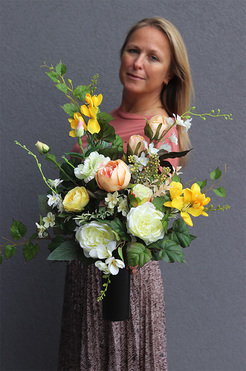 bukiet nagrobny Złota Dolina, wys.63cm