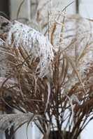 Boho London, bukiet sztucznych traw w złotym wazonie, wys.108cm