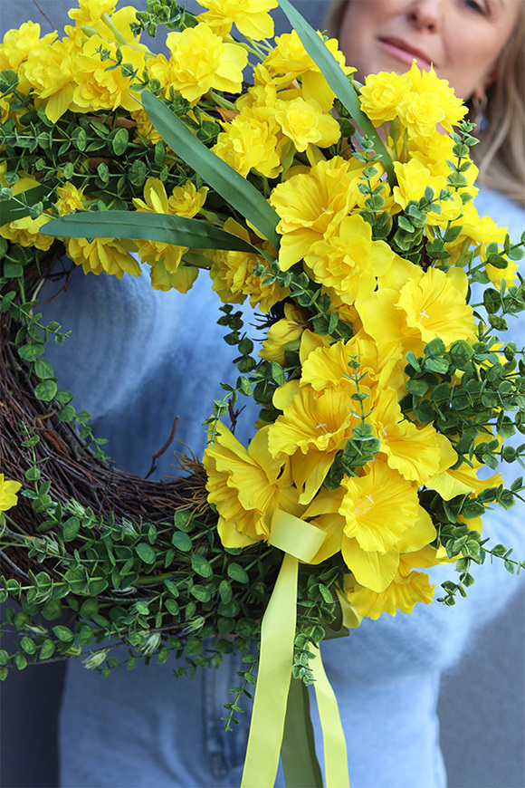 Wiosenne Żonkile, wianek z narcyzami