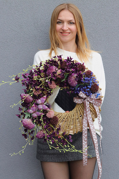 Motyle Imogeny, asymetryczny wianek na drzwi