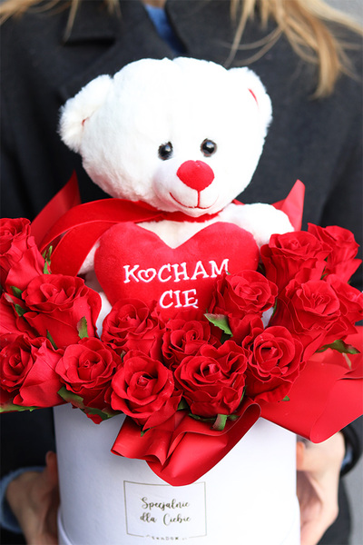 Teddy White, walentynkowy flowerbox kwiatowy z misiem