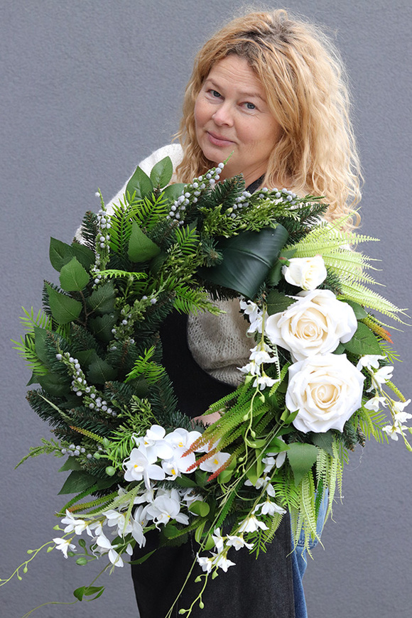 Legenda, komplet dekoracji nagrobnych