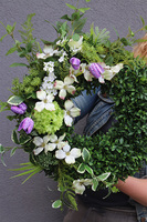 Hilltonia Spring Decor, wiosenny wianek na drzwi	