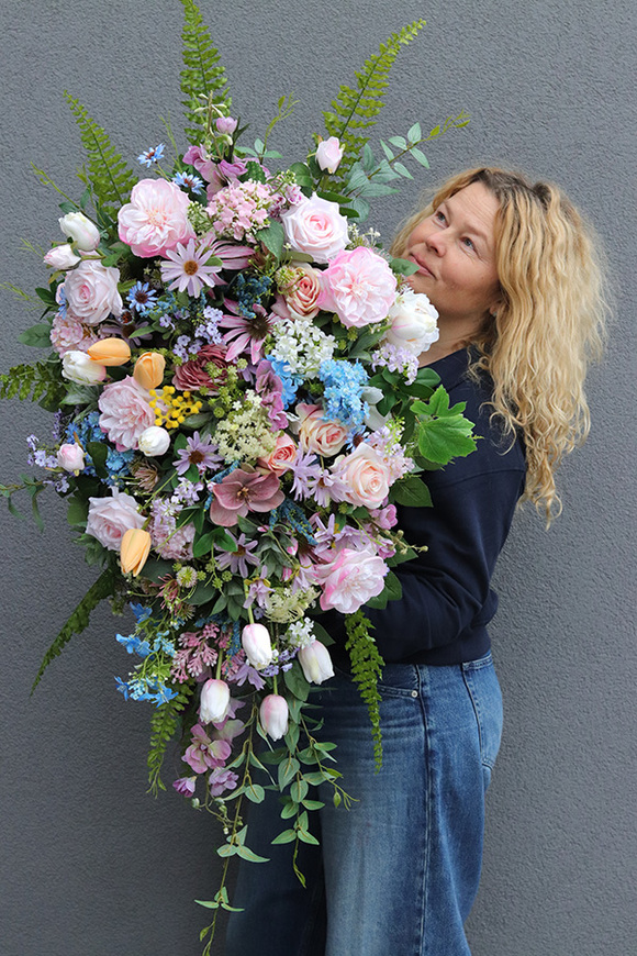 Mój Anioł Volcan New, wiązanka nagrobna na tacy, dł.120cm
