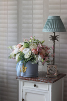 Vellurra Light Blue, welurowy flowerbox z zawieszką, wys.42cm