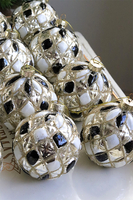 Glamour XMAS, szklane bombki w pudełku