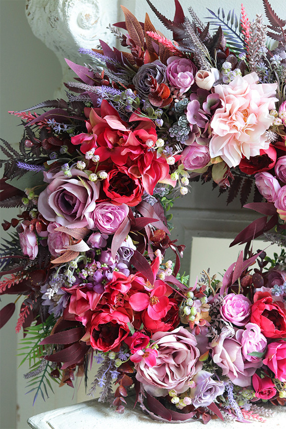 Melise Morelia, fioletowo-różowy wianek kwiatowy