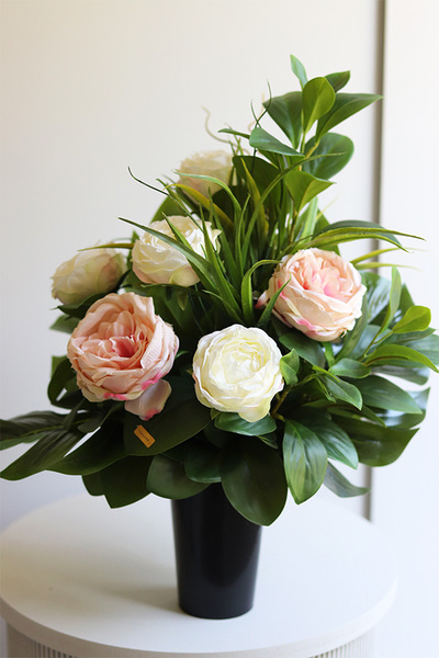 Róża Pustyni, bukiet nagrobny we wkładzie do wazonu