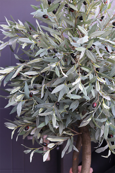 Drzewko Oliwne Hilltonka 2, sztuczna roślina w srebrnej donicy