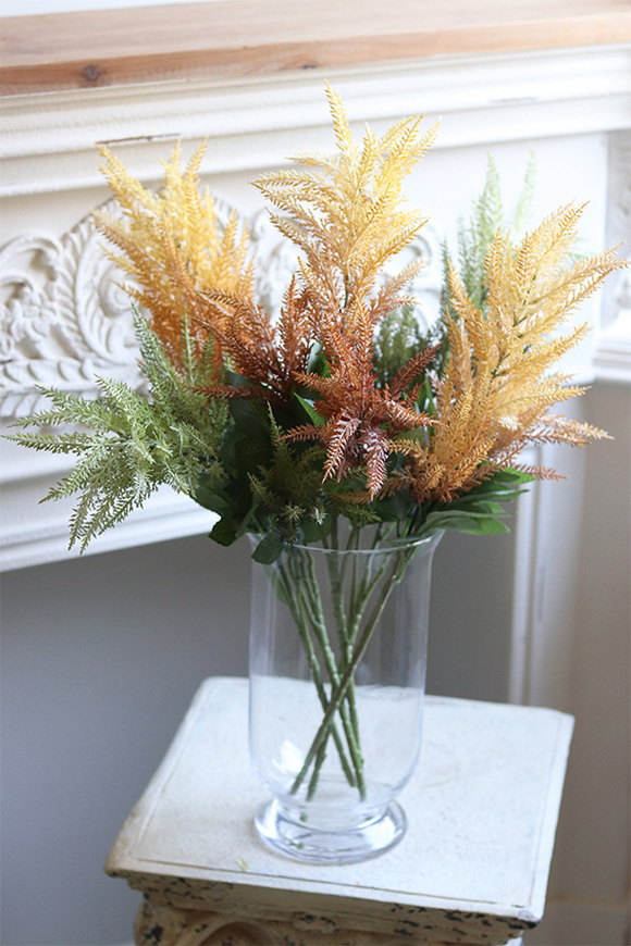 Glassi, bukiet traw w wazonie