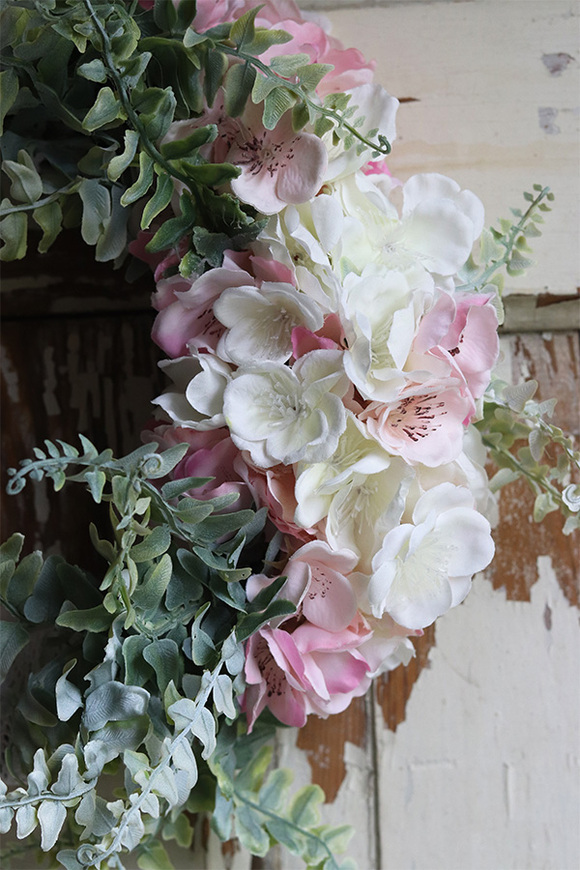 koronkowy wianek na drzwi, Delicatena, śr.25cm 