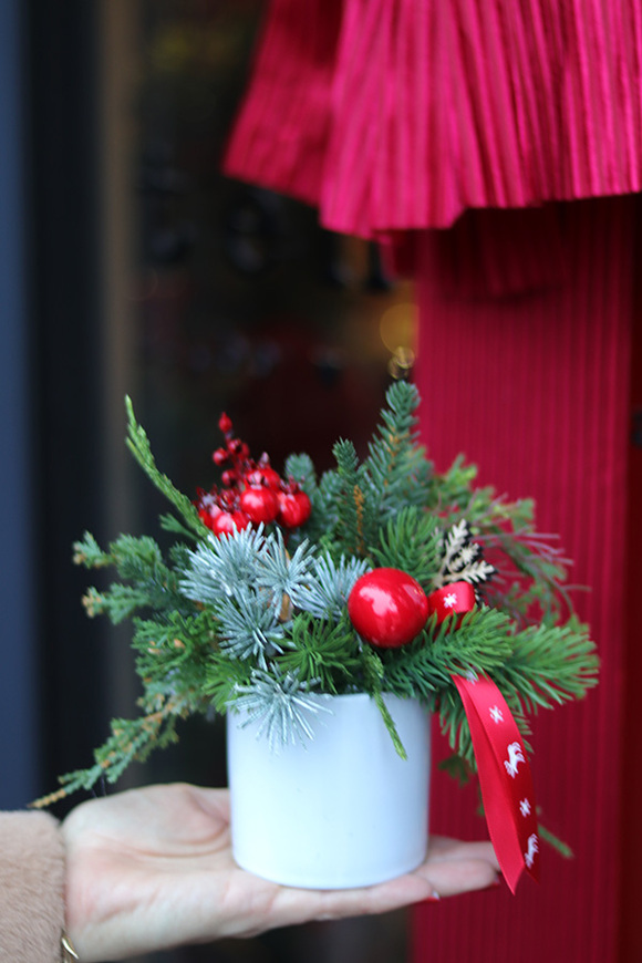  Figaro Hilton Mini, świąteczny stroik z jagodami