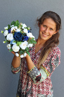 Niebieska Szwajcaria, kompozycja w srebrnym naczyniu, wym.17x30cm