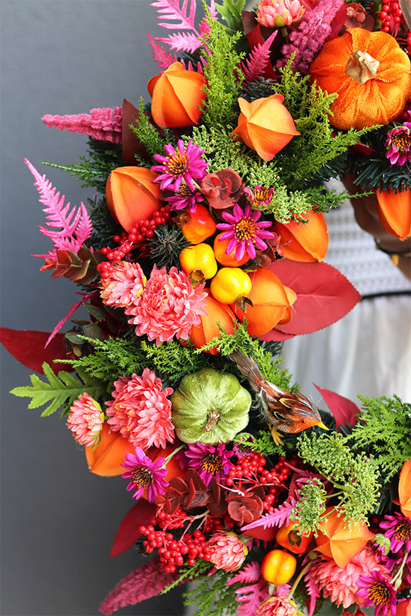  Miechunka, jesienny wianek z aksamitnymi dyniami