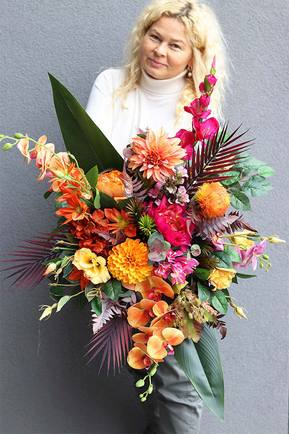 Ramenia, komplet dekoracji nagrobnych