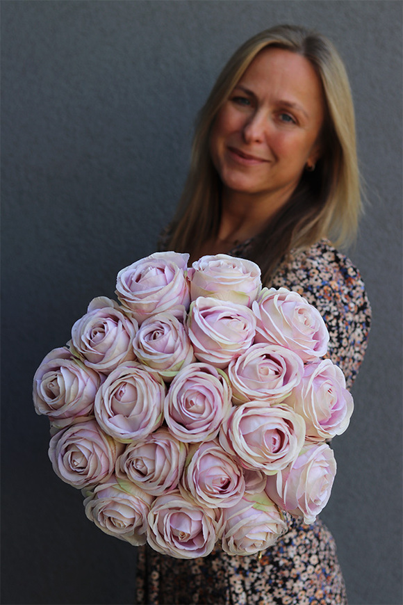 Pink Delicate Roses, flowerbox z różami