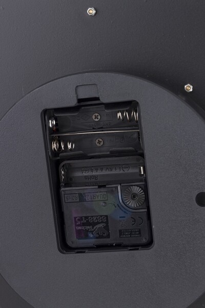 duży metalowy zegar ścienny, Zegarmistrz, śr.75cm