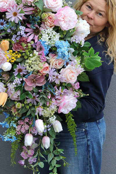 Mój Anioł Volcan New, wiązanka nagrobna na tacy, dł.120cm