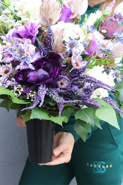 Fioleti, bukiet nagrobny we wkładzie