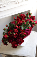 Miłość, flowerbox w kształcie serc