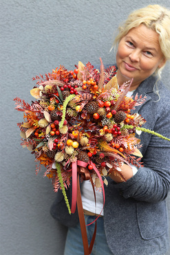 Jesień w Górach, jesienny wianek z żórawiną, śr.32cm 