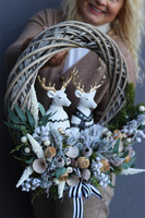 Norweskie Reny, asymetryczny zimowy wianek z reniferem