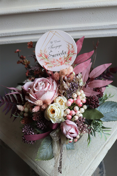 Lubina, różowa kompozycja kwiatowa