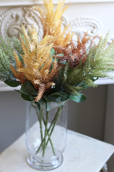 Glassi, bukiet traw w wazonie